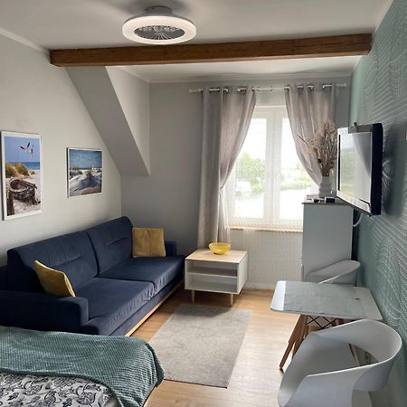 Pod Papugami - Komfortowe Pokoje Z Widokiem Na Rzeke Leba Bagian luar foto